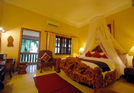 2 Nights Stay 1 Day Tour Package for 2 person